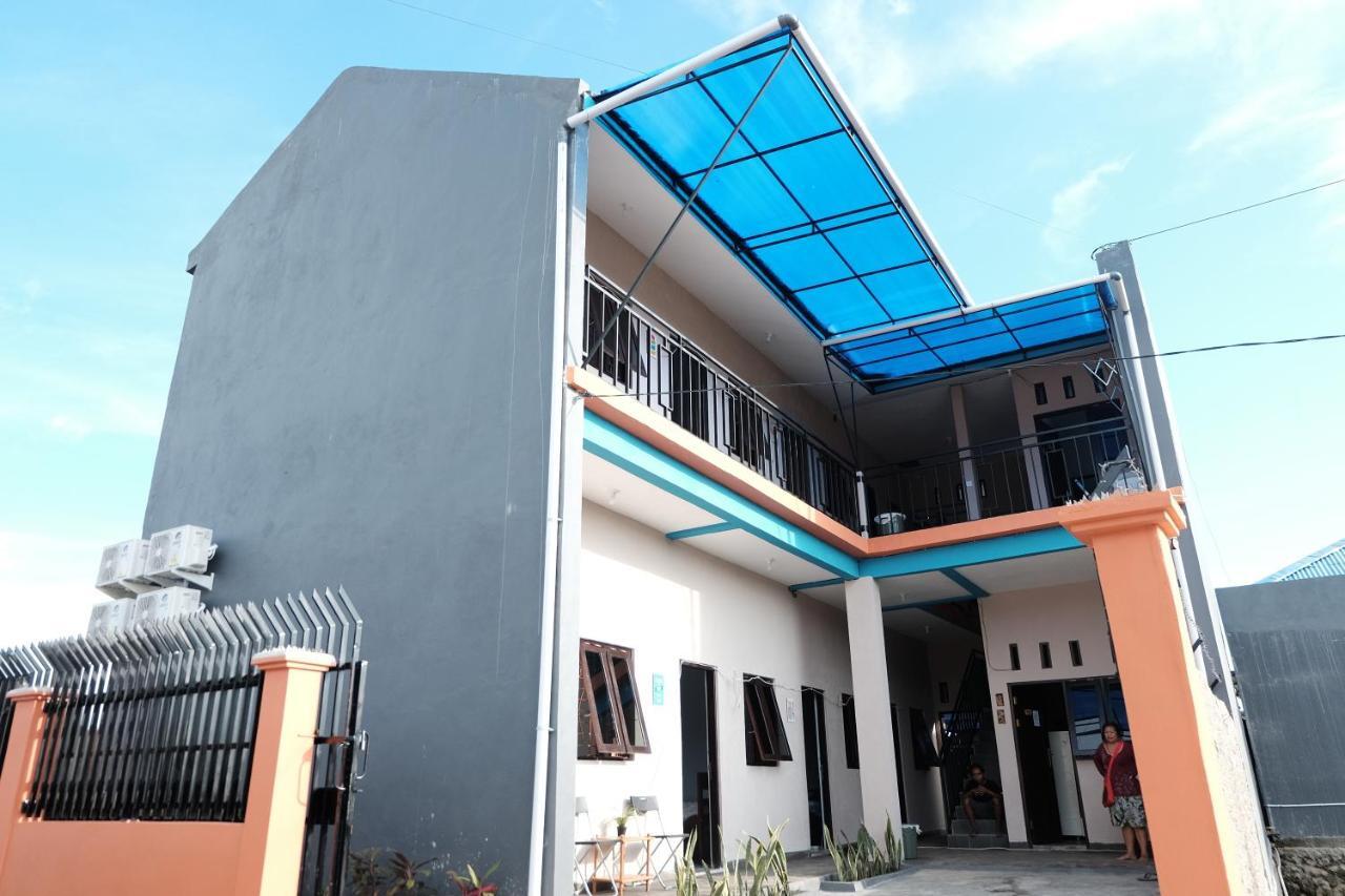 Rumah Marianne Sorong Exteriör bild