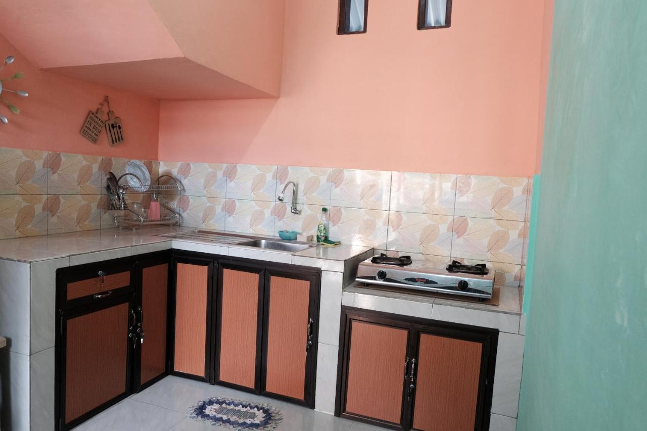 Rumah Marianne Sorong Exteriör bild