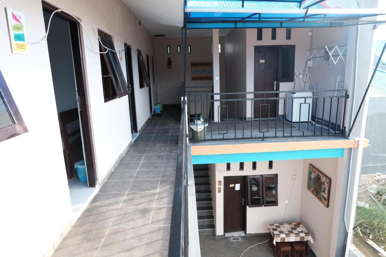 Rumah Marianne Sorong Exteriör bild